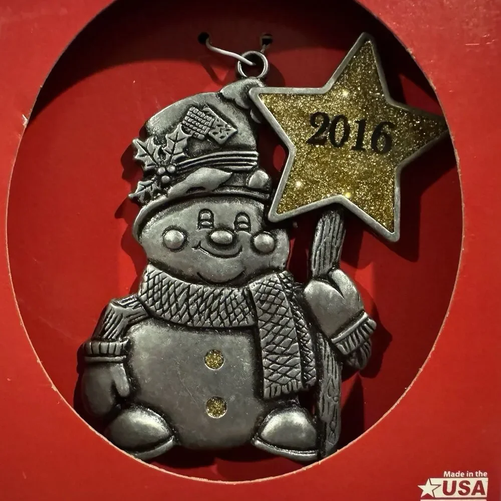 2016 Snowman Christmas Ornament Holiday Time Pewter Tone Star Boxed Made USA